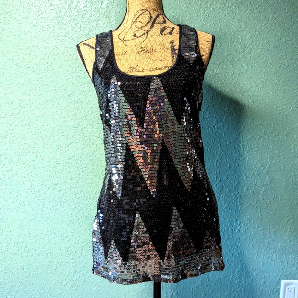 B'leev sparkle pattern tank top